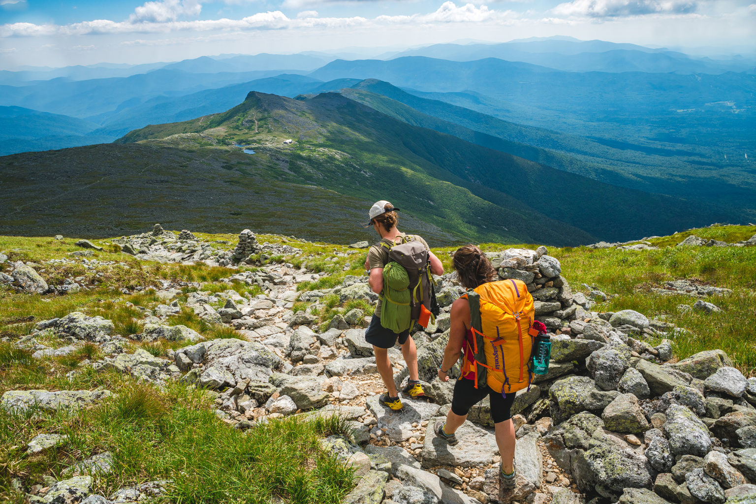 Mountain club. Аппалачи люди. Аппалачи и туристический лагерь. Босс Аппалачи. Горы Аппалачи фильм спуск.